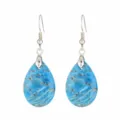 Orecchini pendenti boho a forma di goccia con pietre naturali blu testurizzate da donna - Apatite A