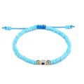 Handgefertigtes hellblaues Kristallperlenarmband mit bösem Blick aus Glas und Goldakzenten - Himmelblau (6)
