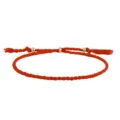 Handgefertigtes rotes Baumwollseil-Armband mit goldenen Kupferperlen und Quastendetails - Rot