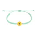 Handgefertigtes mintgrünes Wachsfaden-Armband mit gelbem Sonnenblumen-Emaille-Anhänger. - Hellgrün
