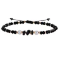 Pulsera trenzada a mano con cristales negros facetados, perlas blancas y piedras - Negro