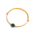 Handgefertigtes verstellbares orangefarbenes Wachsschnurarmband mit Lavastein und Kupfer - Gold