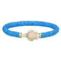 Handgefertigtes blaues Heishi-Armband aus Fimo mit einem weißen Schildkröten-Anhänger - Blauer Ton Mischstil (3894)