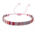 Handgemachtes gewebtes Freundschaftsarmband im Ethno-Stil mit buntem Regenbogenmuster und rosa Kordel - Stil 4
