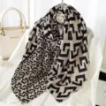 Chic pleated geometric pattern scarf, elegant winter warm shawl, versatile fashion accessory. - Style 8