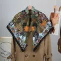 Pañuelo cuadrado de seda de lujo 90cm con estampado floral diseño botánico elegante mujer - Negro
