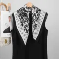Pañuelo cuadrado vintage francés en blanco y negro con lunares florales elegante bufanda de mujer - Negro