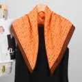Bufanda cuadrada naranja marrón con estampado de letra H elegante textura de seda chal de moda - Rojo Anaranjado