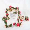 Künstliche Rosengirlande mit rosa und roten Blumen für Hochzeits- und Heimdeko - 45 Köpfe / Rosa Weiß