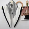 Pañuelo cuadrado negro y blanco con diseño de chevrón, tacto seda-lana, elegante bufanda de mujer. - 68x68cm / Rayas blancas