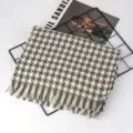 Bufanda de moda de imitación de cachemira con pata de gallo gris y blanca con flecos. - 70*190cm / Pata de Gallo Gris