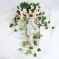 Realistische kunstmatige lichtroze kersenbloesemrank hangende bloemen voor wanddecoratie - Champagne