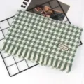 Elegant green and white houndstooth cashmere-like thick scarf with stylish fringed edges - 70*190cm / Avocado Green Houndstooth
