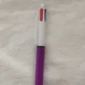 Stylo à bille rétractable multifonction 4 couleurs avec corps violet pour bureau et école - Corps Violet