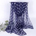 Elegante sciarpa rettangolare in georgette blu navy a pois per donna texture leggera - Blu Navy a Pois