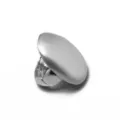 Detalle de anillo elástico ovalado de metal plateado con acabado liso y banda elástica - Estilo Ovalado (B-280) / Plateado