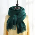 Elegant dark green winter scarf with soft tassels and high-quality cozy knit texture - 200*70cm / Dark Green