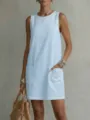 Vestido corto bohemio sin mangas azul claro, corte holgado con bolsillos frontales prácticos. - S / Vestidos / Azul claro