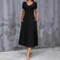 Abito lungo casual nero con scollo a V, maniche corte e tasche per l'estate alla moda - 1XL / Vestiti / Nero