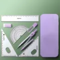 Professionelles lila 7-teiliges Mathe-Geometrie-Set mit Zirkel-Linealen und robustem Metallem - Geschlossener Deckel Stil / 7-teiliges Set / Lila