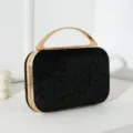 Elegante schwarze Abendtasche mit Glitzer und einem schicken goldfarbenen Metallgriff für Feste. - Schwarz