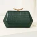 Elegante dunkelgrüne Abendtasche mit Krokodilstruktur und goldenem Metallverschluss für Damen - Grün