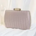 Elegante Abendtasche in Roségold mit Webstruktur und Goldverschluss für Partys - Rosa