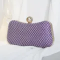 Elegante lila Abendtasche mit Strasssteinen und Perlenverschluss für Hochzeiten und Partys - Lila