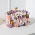 Bolso de noche artesanal con flores rosas y lentejuelas para banquetes de gala - Bolso cuadrado pequeño / Rosa