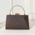 Elegante schimmernde Abendtasche aus PU mit goldenem Perlengriff aus Metall - Lila