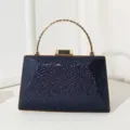 Elegante abendtasche in dunkelblau mit crackle-finish und goldenem griff für damen - Blau