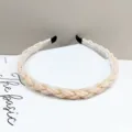 Serre-tête tressé élégant et minimaliste avec perles beiges pour femmes élégantes - Abricot