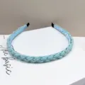Serre-tête en perles de rocaille tressées bleu clair pour femme au design épuré - Bleu clair