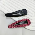 Élégante pince à cheveux en strass roses scintillants pour un coiffage polyvalent - Barrette BB Goutte d'Eau en Strass 3D / Rose rouge