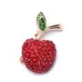 Broche cerise rouge scintillante avec feuilles vertes et tige dorée - Style Pavé de Strass Rouges Entièrement Diamanté (D-1767)