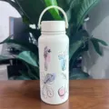 Bouteille isotherme en acier inoxydable 304 blanc crème avec illustrations botaniques - Illustration Botanique (Fig 5) / 1000ml / Blanc Cassé