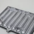 Moule à saucisses en fonte d'aluminium à 8 tubes pour saucisses de fécule commerciales - Plaque 8 Tubes Avec Support et Buse d'Huile (504g)