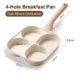 Poêle à petit-déjeuner beige antiadhésive à 4 trous avec manche ergonomique en bois - Version Cuisinière à Gaz avec Spatule en Silicone / Version Gaz-Beige