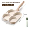 Poêle à œufs 4 trous antiadhésive avec manche en bois et petit pinceau en silicone - Version Cuisinière à Gaz avec Pinceau à Huile en Silicone / Version Gaz-Beige