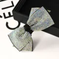Stilati klamida mallion me fiogko strass lamperi kristalli mavra aksesoriar eleganti - Μεσαίο Σταυρωτό Στυλ / AB ζιργκόν