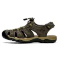 Comodi sandali da trekking chiusi da uomo, scarpe da acqua all'aperto antiscivolo. - 38 / Marrone Scuro