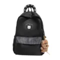 Schwarzer Rucksack mit karierter Vordertasche und einem süßen Bären-Stickerei-Detail. - Groß (Ohne Anhänger) / Schwarz