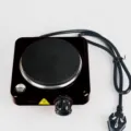 Plaque chauffante electrique compacte 500W pour cafe, the et fusion de cire domestique. - Noir