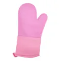 Guanto da forno in silicone rosa con punti antiscivolo e polsino in cotone per cucina. - Rosa