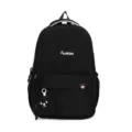 Dettaglio zaino scolastico in nylon nero con tasca frontale e simpatico ciondolo orsetto. - Nero