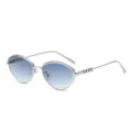 Gafas de sol ojo de gato de metal plateado con lentes degradadas azules y detalles de bloques. - Marco Plateado Azul Degradado C4