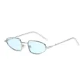 Gafas de sol con montura de metal plateado y lentes azul claro, estilo ovalado moderno. - Montura Plateada Azul Océano (C5)