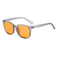 Lunettes de soleil carrées à monture gris transparent et verres orange élégantes. - Monture Grise Transparente Verres Orange C4