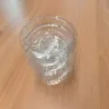 Einweg transparenter Kunststoff Aschenbecher fuer Auto Haus Hotel stapelbar neu - 1 Stück / Transparent