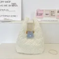 Sac à main matelassé à pois crème avec fermoir coeur bleu et détails étoilés mignons - Cœur Matelassé à Pois Beige